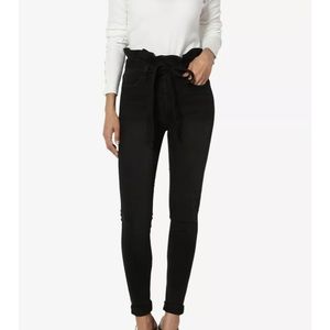 Womens No Boundaries Paperbag High Waist Tie Belt  Black Skinny Jeans